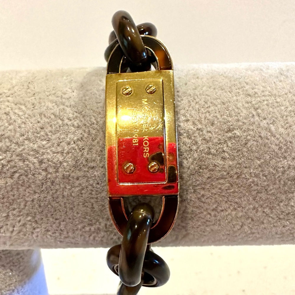 Michael Kors Bracelet.  Tortoise ID style in gold tone. - Picture 4 of 15